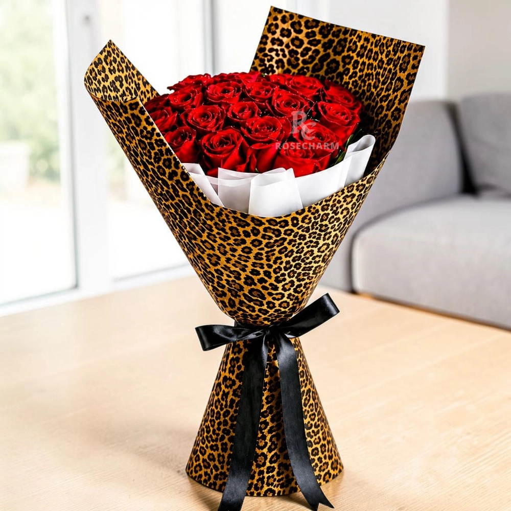 for-the-strongest-mom-21-red-rose-luxury-bouquet-2